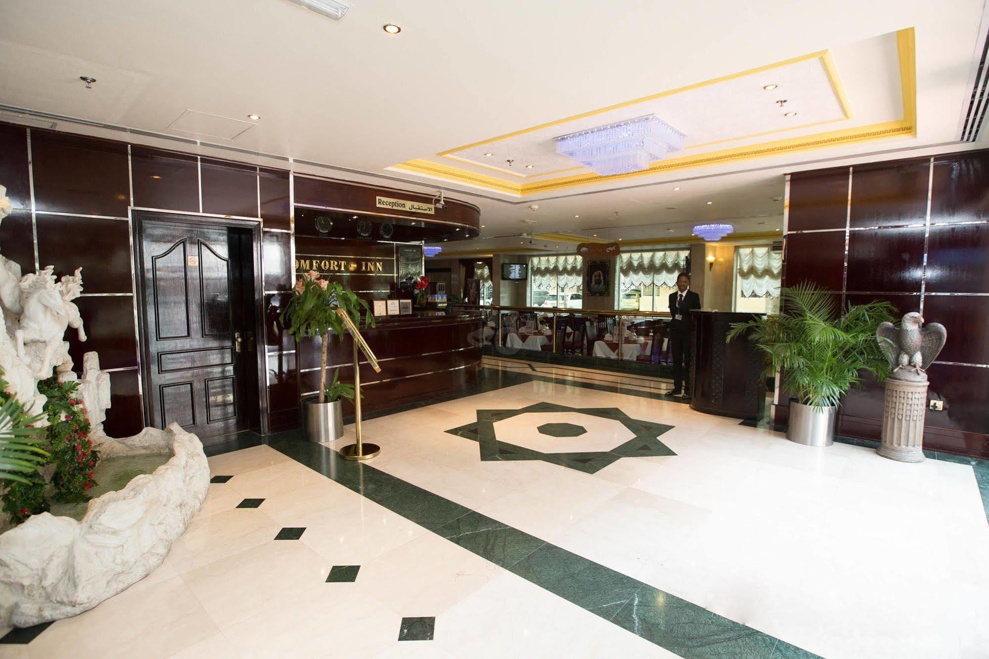 Comfort Inn Hotel Deira Dubaj Kültér fotó